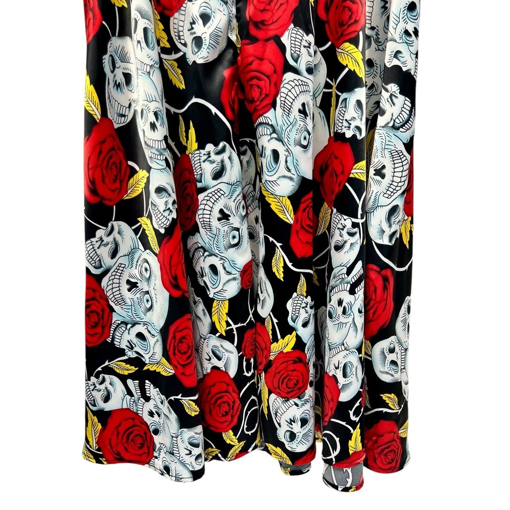 Dress Tells Roses Skulls Black Cap Sleeve Belted Retro Dress Women's Size Small - Picture 6 of 7